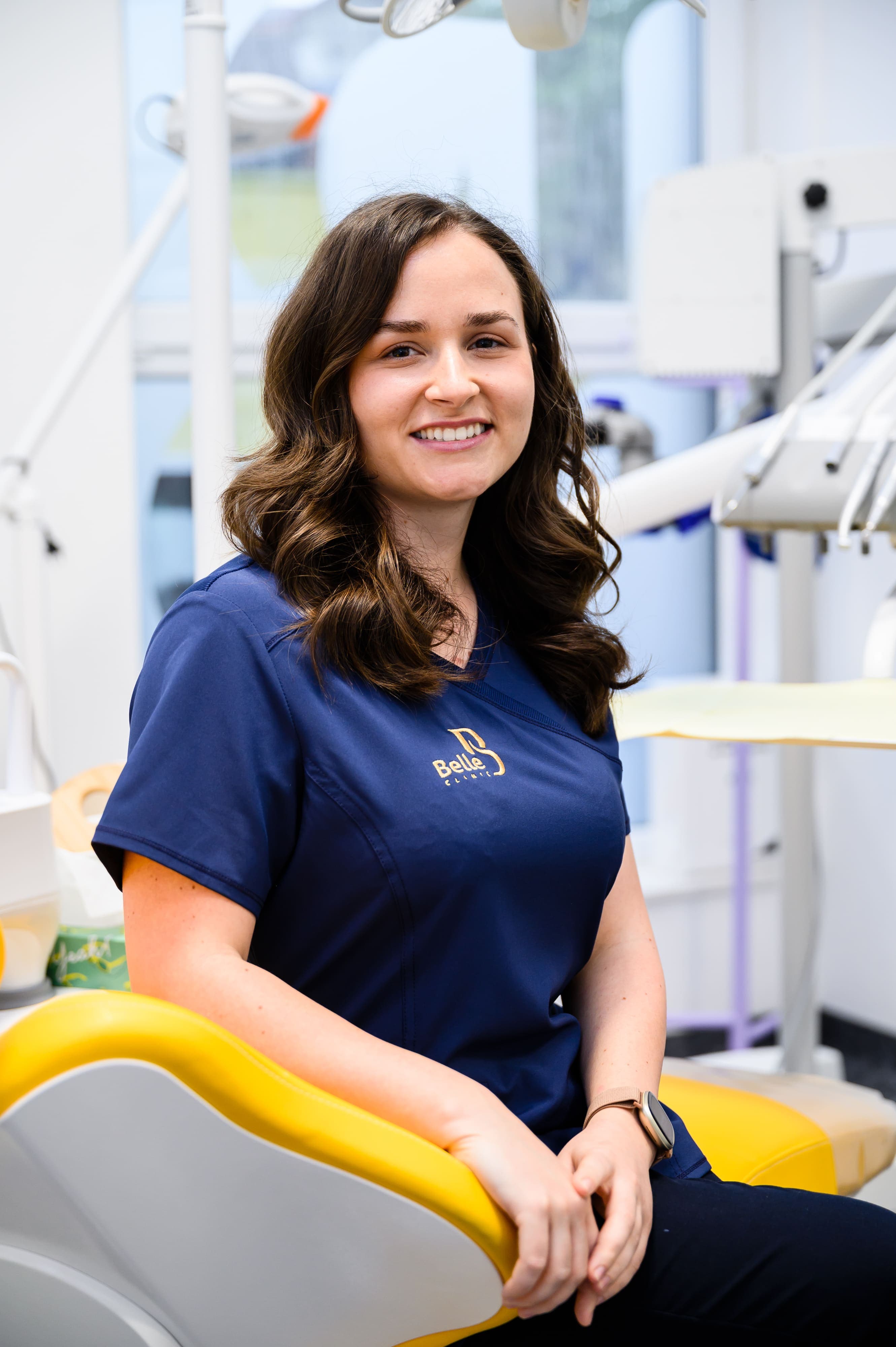 Dr. Damaris - Emima Cupșa